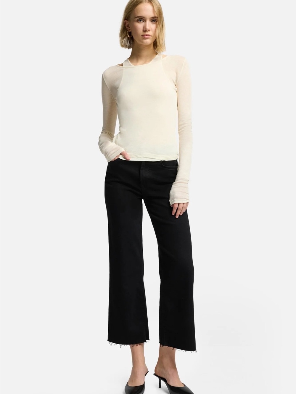 7 For All Mankind Cropped Alexa Jeans in Black Wash Size 29